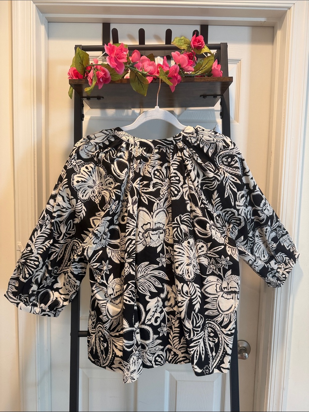 V-Neckline Floral Puff Sleeves Black & Cream 100% Cotton Top Blouse